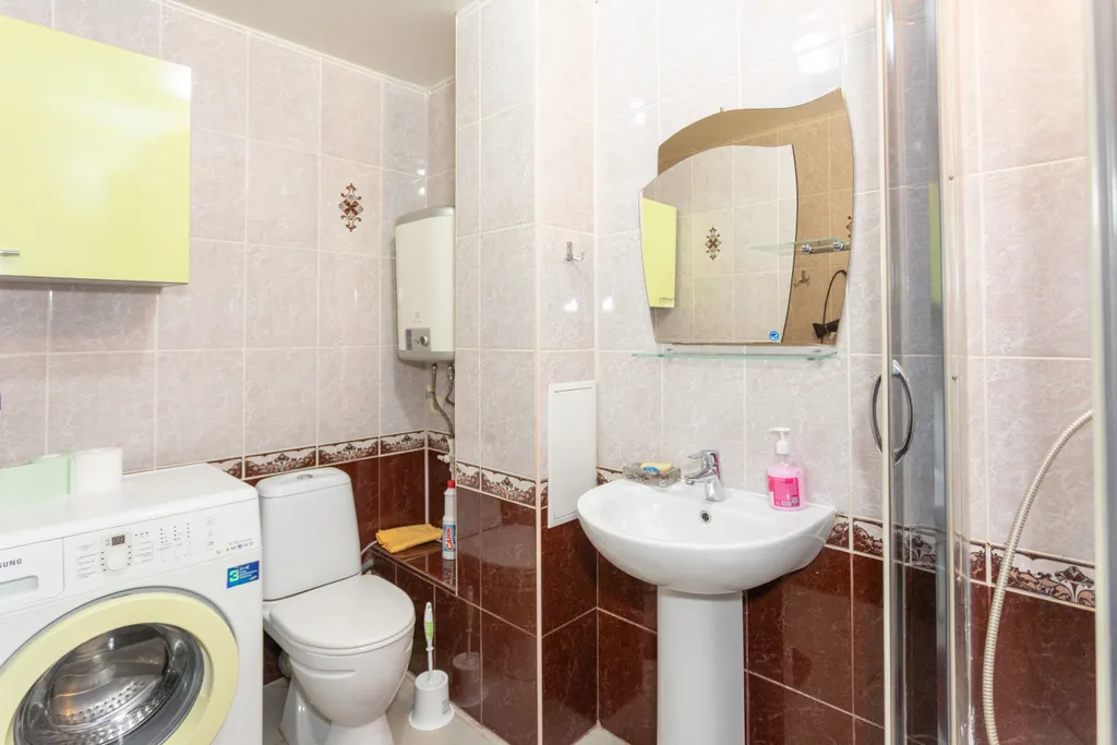 Квартира Квартира с шикарной кроватью и беспружинным жёстким матрацем — Ярославль