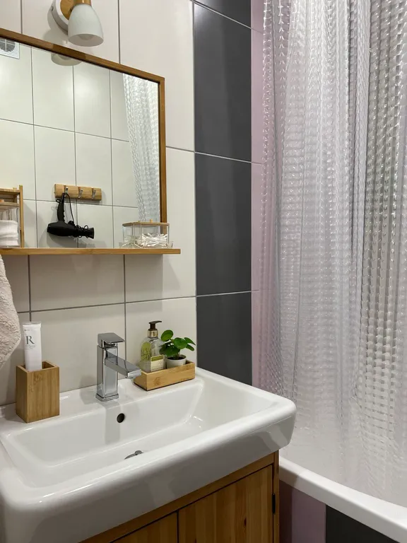 Однокомнатная квартира рядом с Фермер базаром на Салмышской