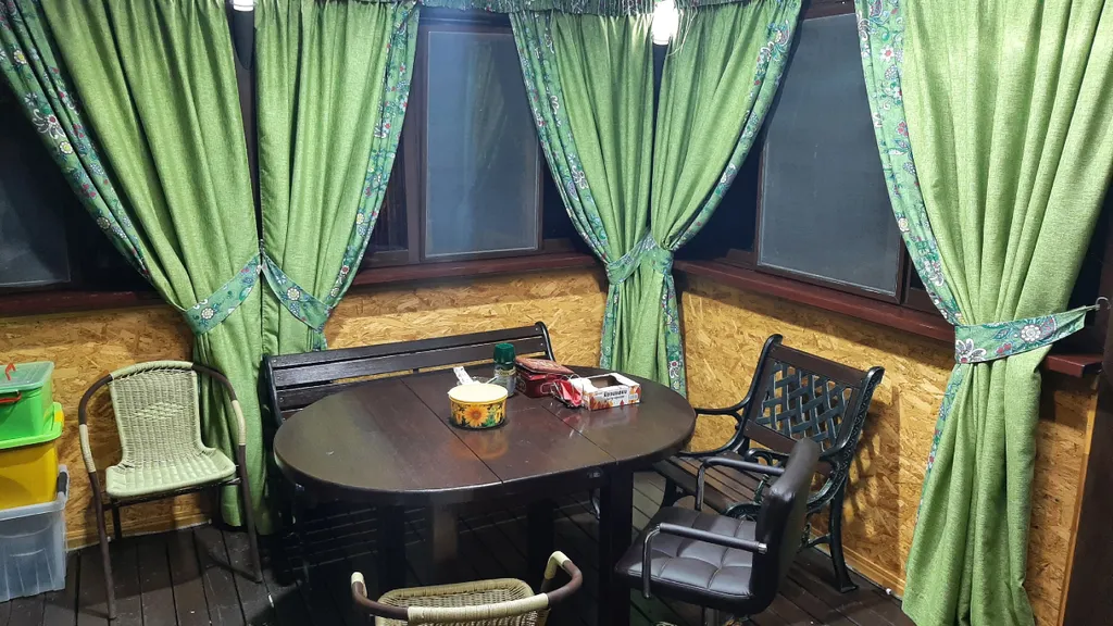 Уютный гостевой домик на берегу реки