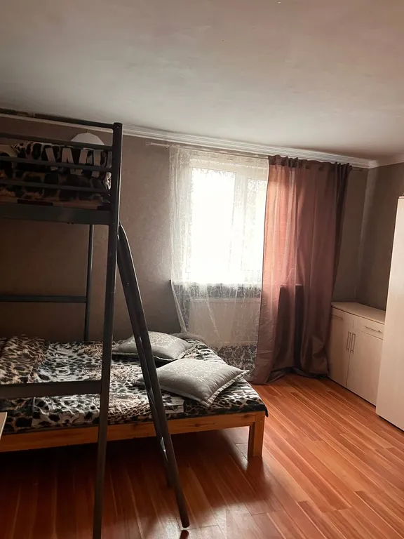 Апартаменты на втором этаже с отдельным входом