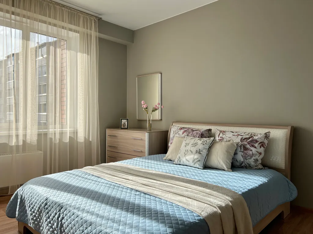 Двушка на Саянах с 2-мя кроватями. Не берем оплату за финальную уборку