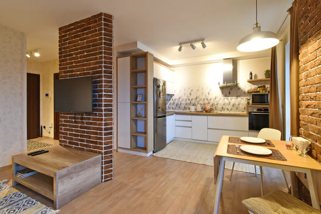 Студия в видом на город