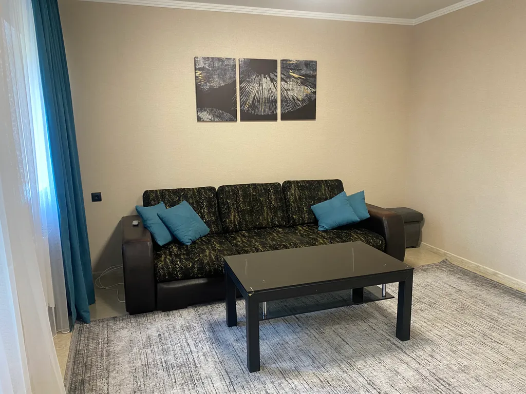 Уютная квартира — аренда посуточно в Мостовской