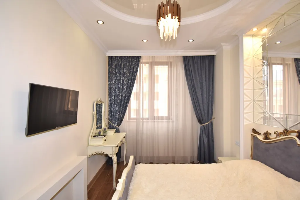 Роскошная двухкомнатная квартира в центре города