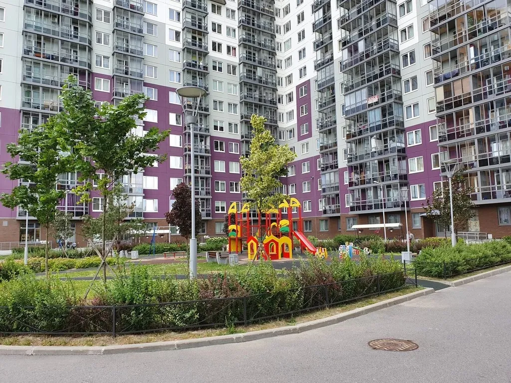 Прекрасная светлая студия у метро