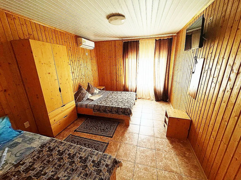 Уютный домик возле моря