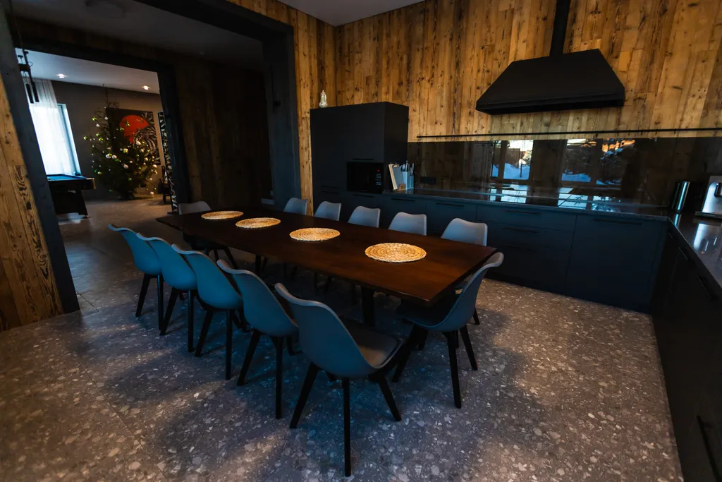 Просторный светлый дом с баней и фурако