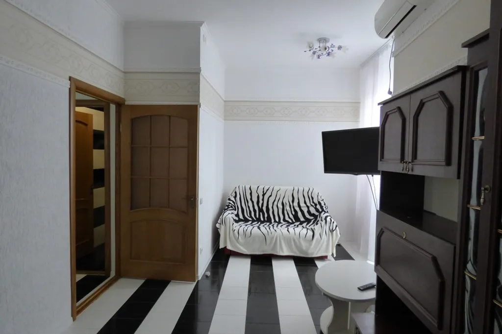 Уютная 2-комнатная квартира возле моря в курзале