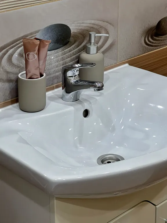 Красивая студия в микрорайоне ГГМ в новом доме рядом с выездом на Гору