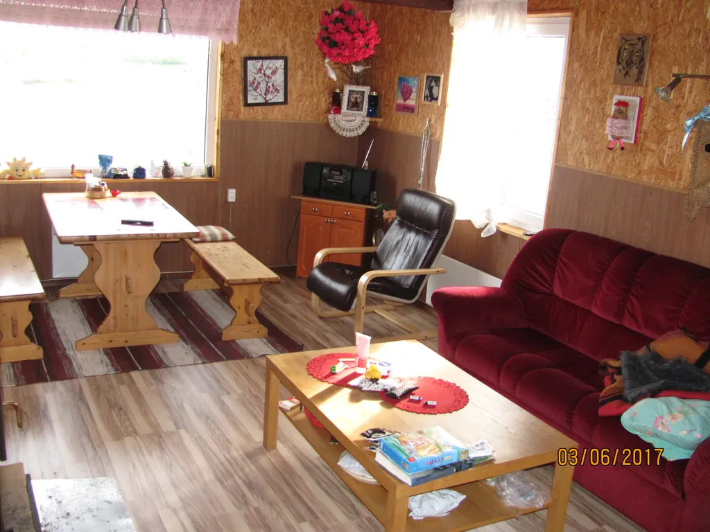 Домик у озера в Карелии