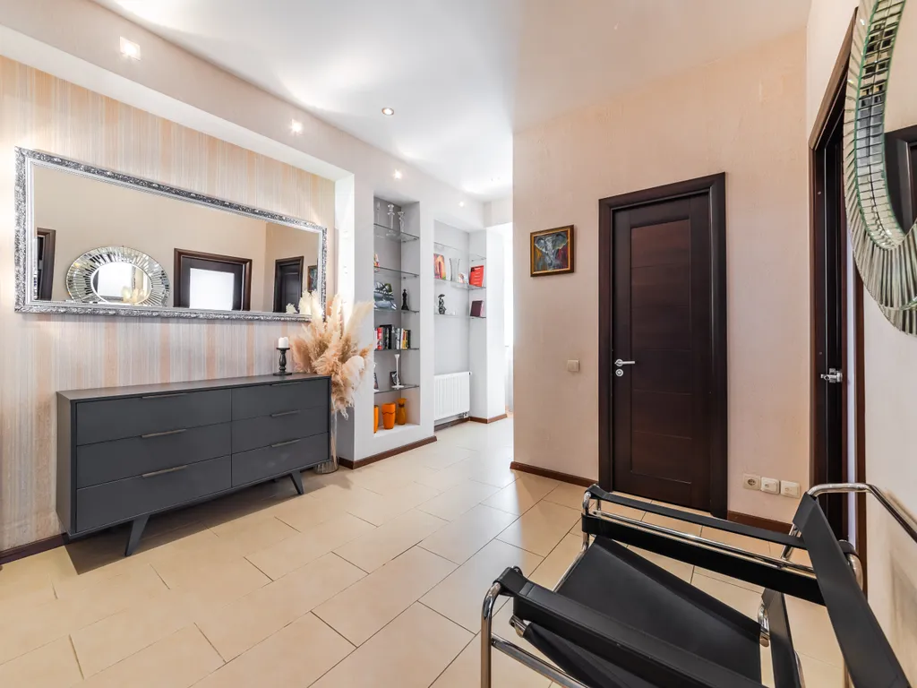 Апартaмeнт c террасой в 5 минутах от Петропавловской крепости