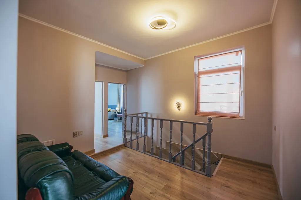 Комфортный дом в центре города, рядом с Верхним озером