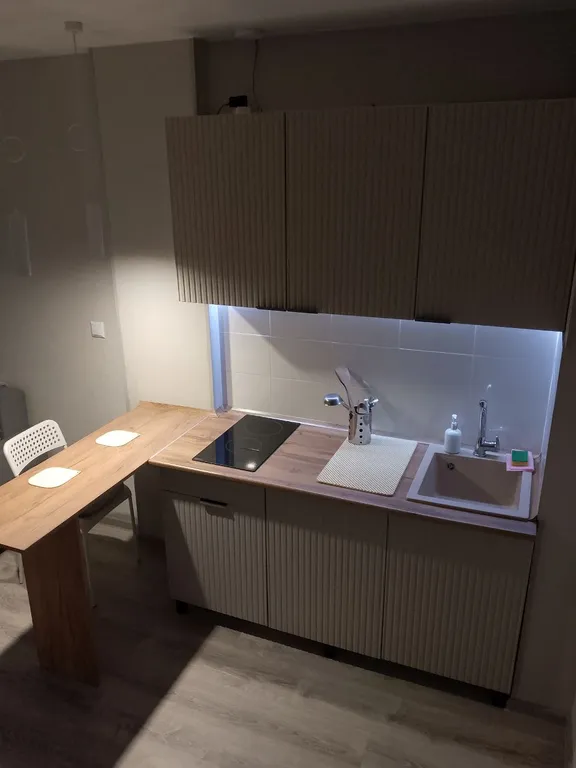 Тихий уголок рядом с Волгой с видом на весь город