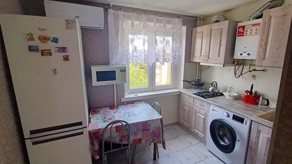 Квартира Квартира Двушка в 6 минутах от моря — Геленджик