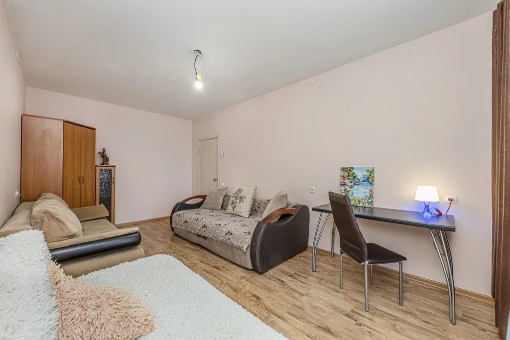 Большая трёшка в парковом близко Чвакуш