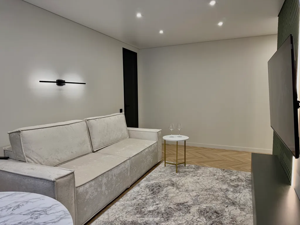 Квартира Стильные апартаменты с дизайнерским ремонтом в самом центре города! — Калининград