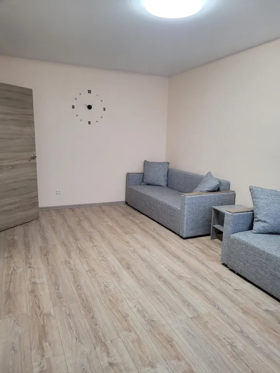 Крупногаборитная квартира в 10 минутах от центра города