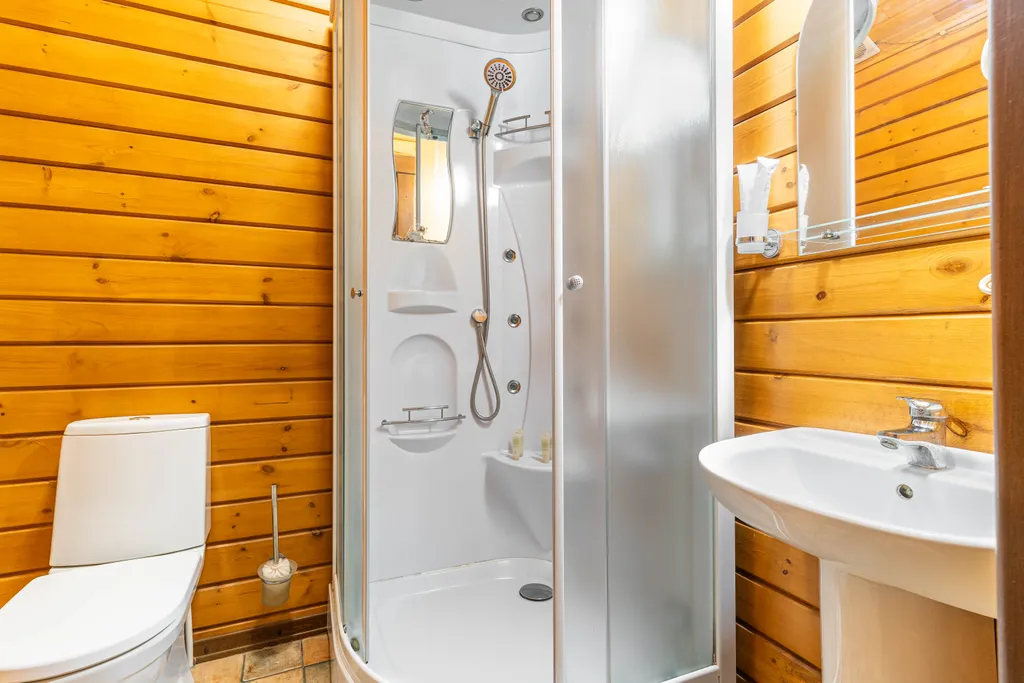 ВИП номер у реки с зоной барбекю, посещение зоны  СПА в подарок!