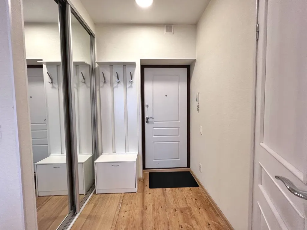 Стильные 2-комнатные апартаменты в новом доме в центре города с шикарным видом