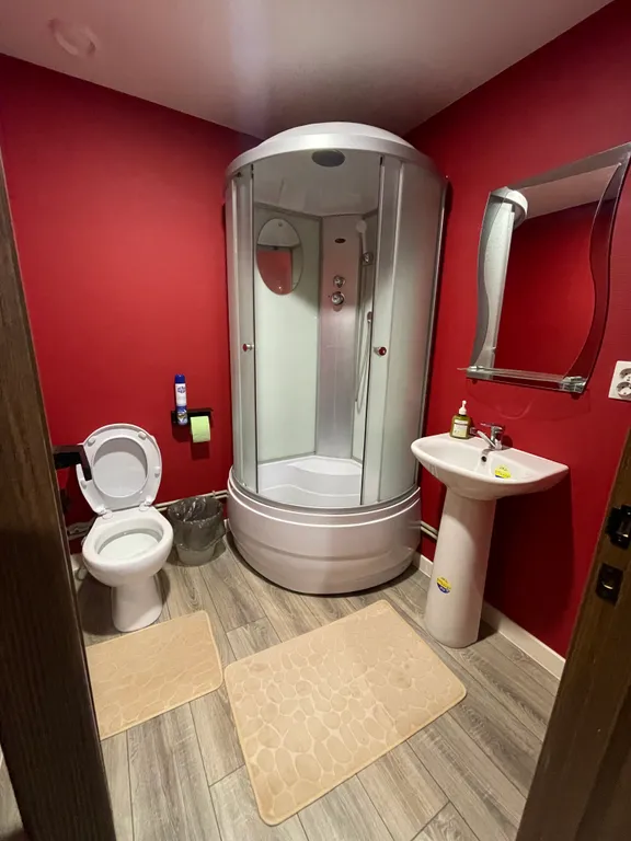 4-местный номер зеркалка