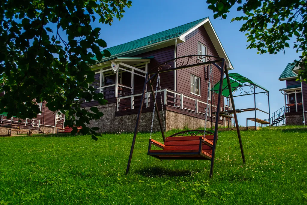 Коттедж с мангальной зоной