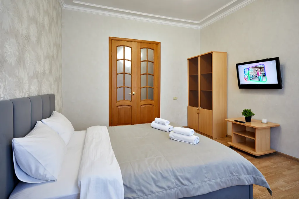 2-комнатная с раздельными спальнями в самом центре