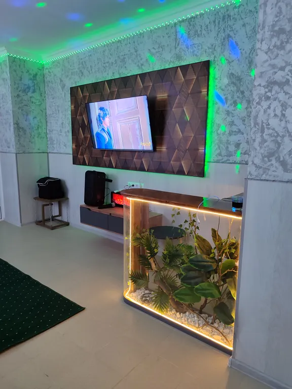 Тропикана в 50 метрах от моря