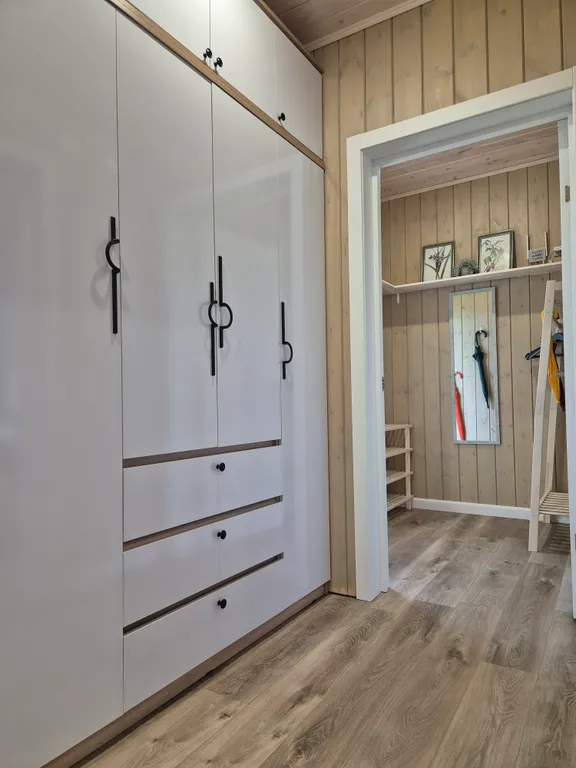 Коттедж Уютнейший дом с роскошным видом на озеро — Ларионово