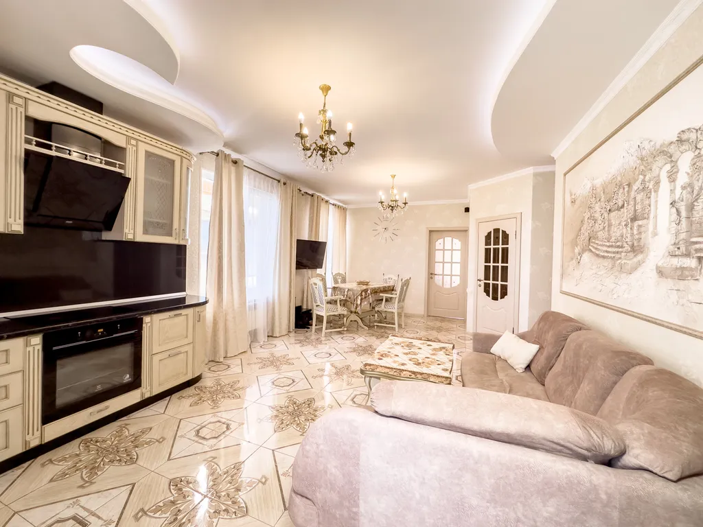 Квартира Золотой пляж — аренда посуточно в Адлер