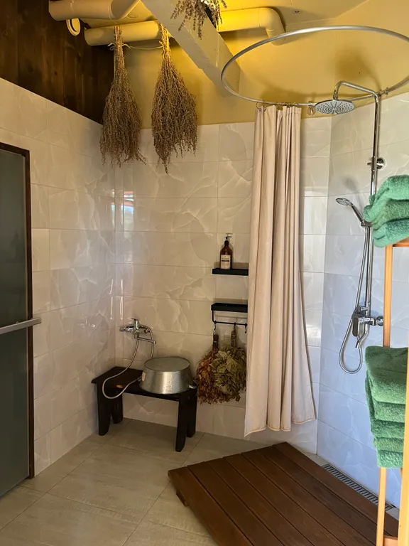 Коттедж Семейный дом с баней Шале SPA — Ропша