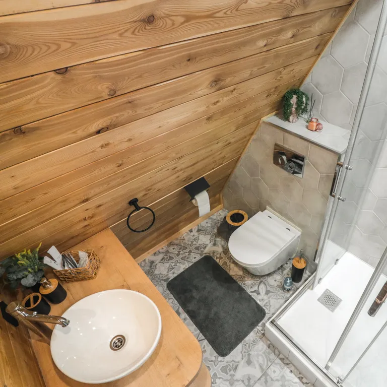 Уютный домик с панорамным видом на горы и лес