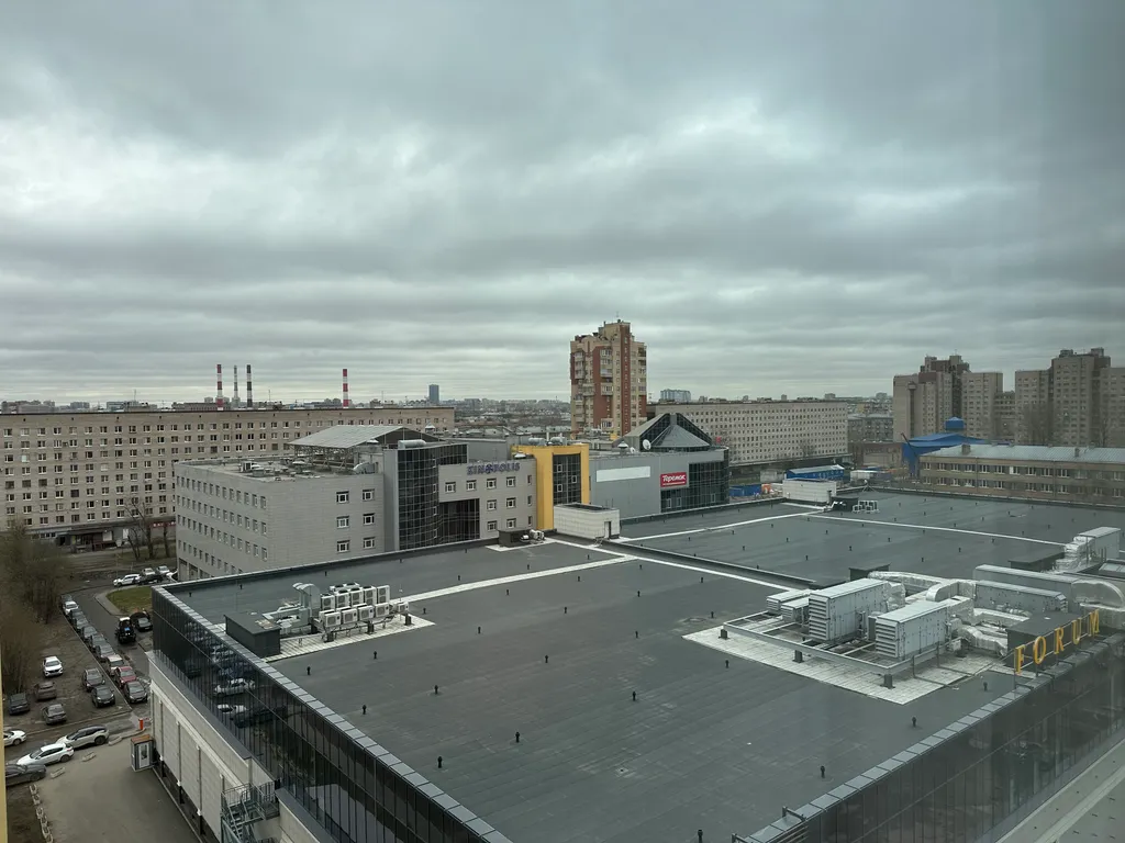 Видовая дизайнерская студия в отеле в 2-шагах от метро Кировский завод