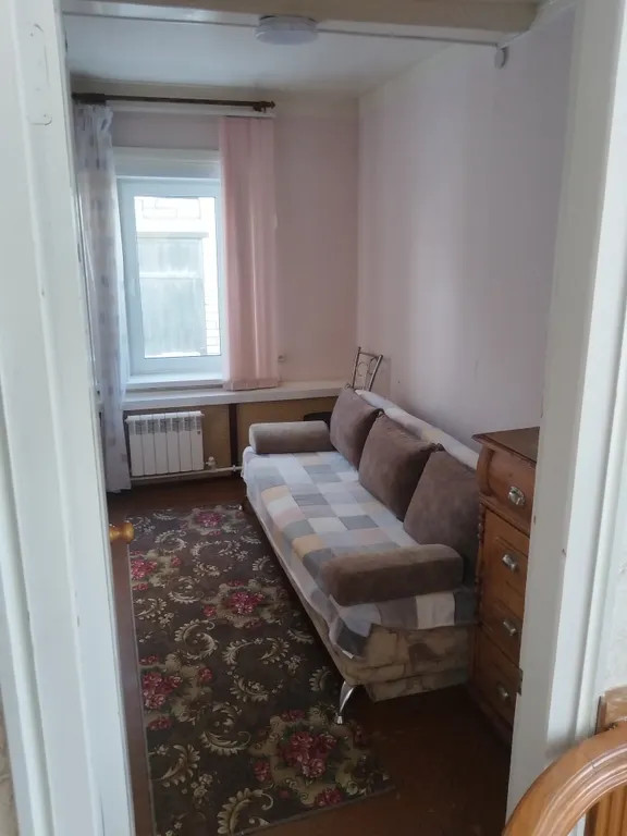 Двухэтажный дом со всеми удобствами в самом центре