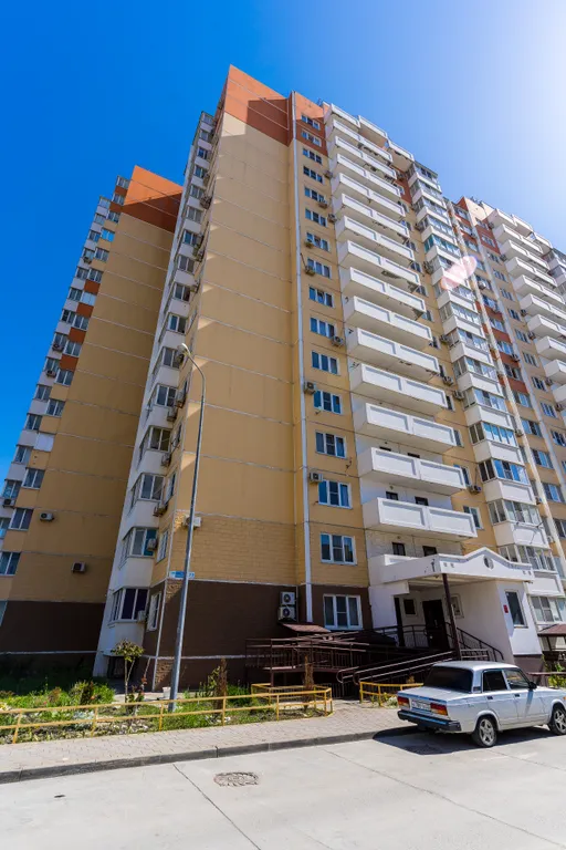 Квартира Уютная квартира в Южном районе от LetoApart — Новороссийск