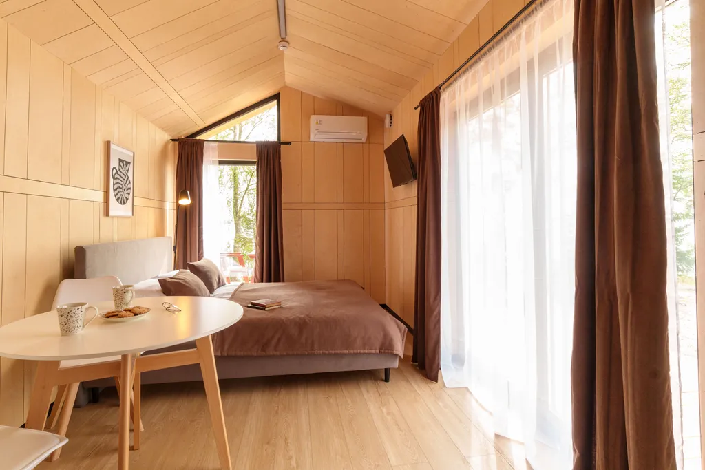 Коттедж Двухместный барнхаус на берегу озера — Плодовое