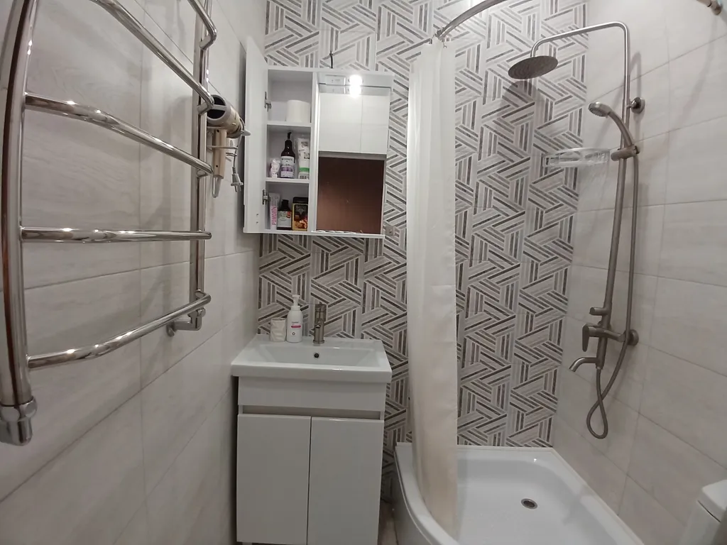 Квартира Апартаменты Terrazza рядом с вокзалом с террасой и свежим ремонтом — Сочи