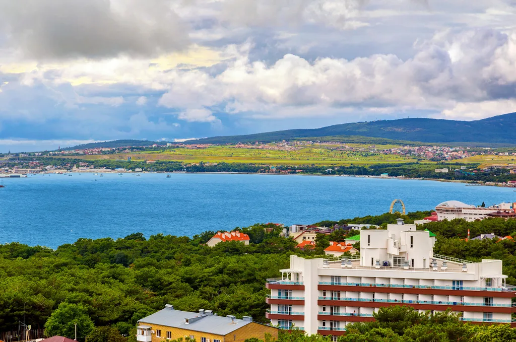 Квартира Aпaртаменты панорама & геленджик i family royal suite 2+2+2 гостя — Геленджик