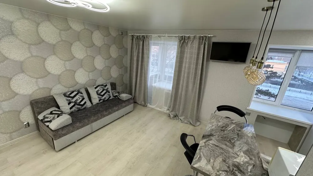 Студия у ДрамТеатра, АСЗ, Первостроителей Центр