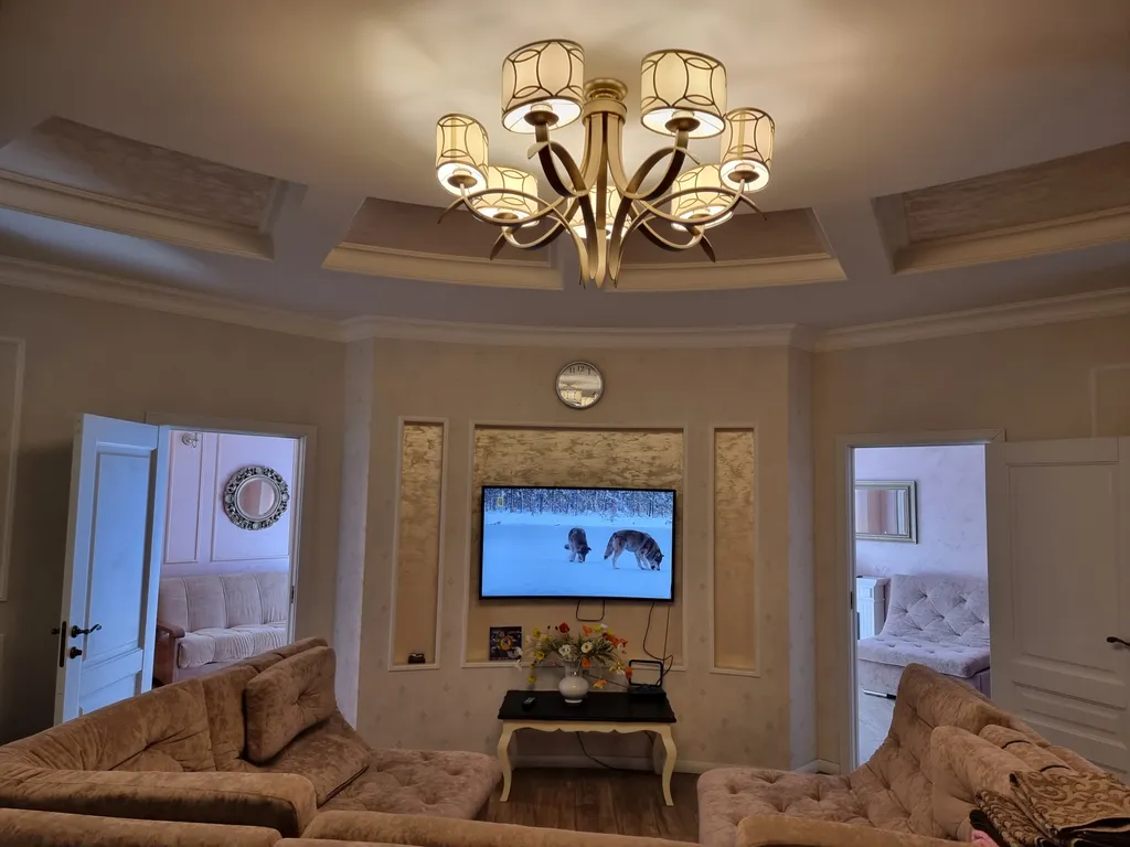 Апартамент в центре рядом с подъемником с балконом