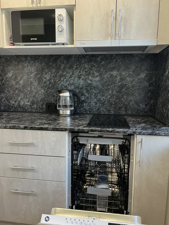 На красной линии