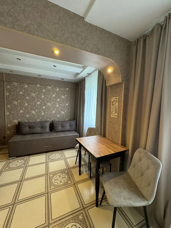 Хорошая трёхкомнатная квартира