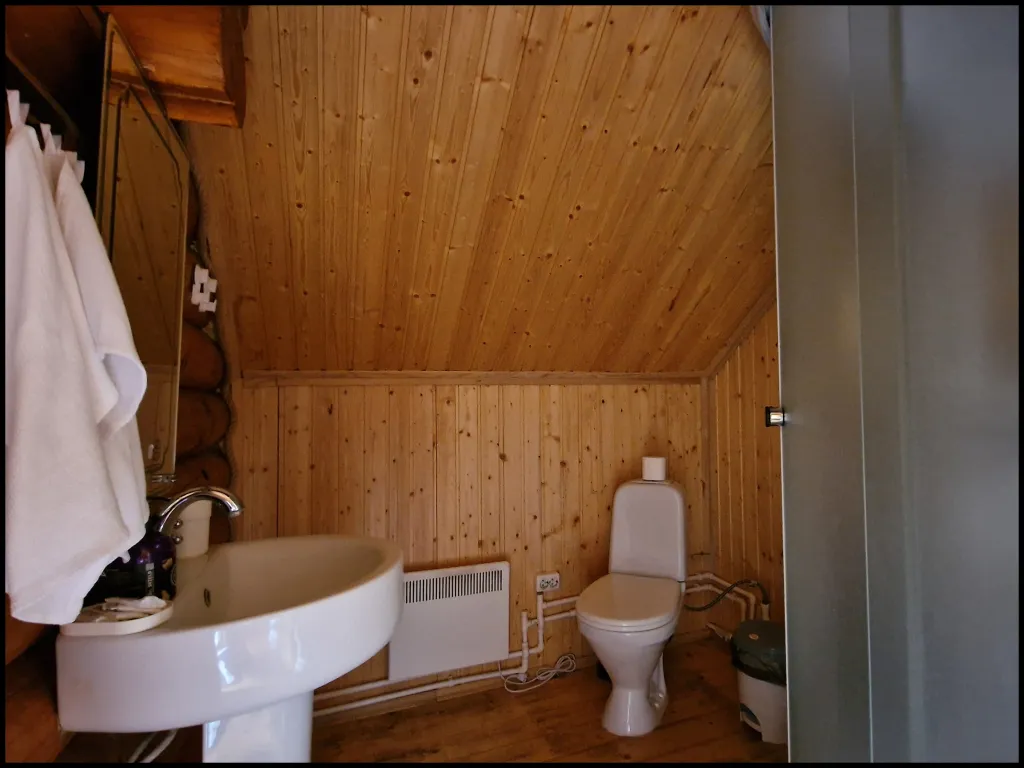 Просторный 4-х местный номер в деревянном доме