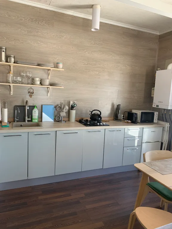 Коттедж Дом с террасой, камином, финской сауной на краю деревни с видом вдаль — Степаново