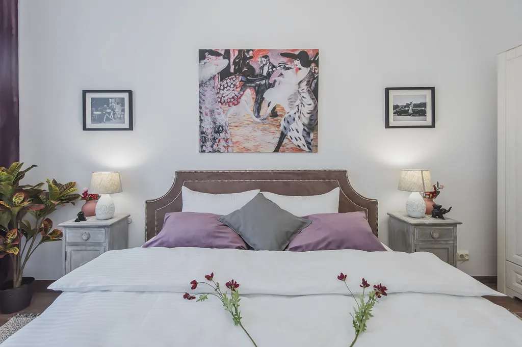 Квартира Просторная 4-комнатная квартира на Патриарших — Москва