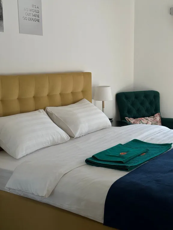 Большой оранжевый дом до 6 человек с баней и банным чаном