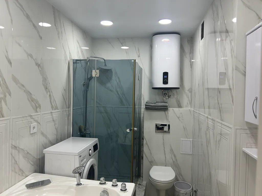 Квартира Квартира Солнечный апартамент с видом на море и джакузи — Адлер