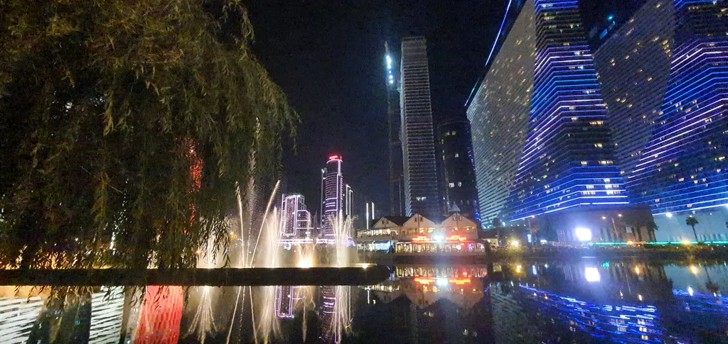 Квартира Апартаменты студия в центре города в Orbi city с видом на море и горы — Батуми