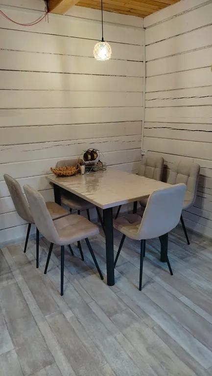 Дом в чистом дереве