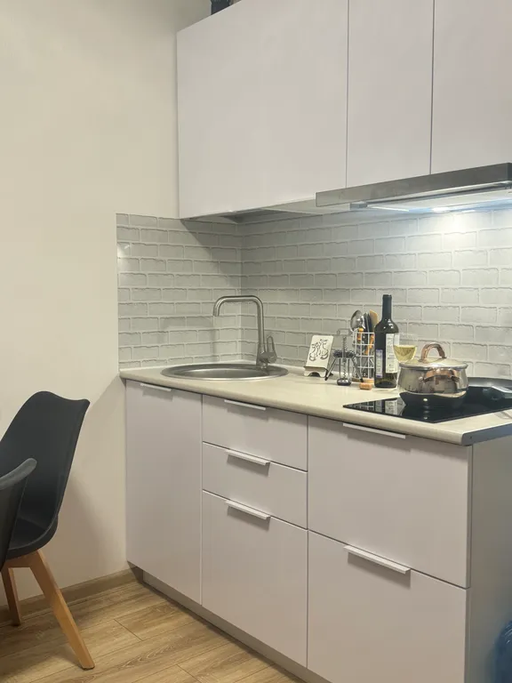 Шикарная квартира с прекрасным видом на бассейны и можжевеловые горы