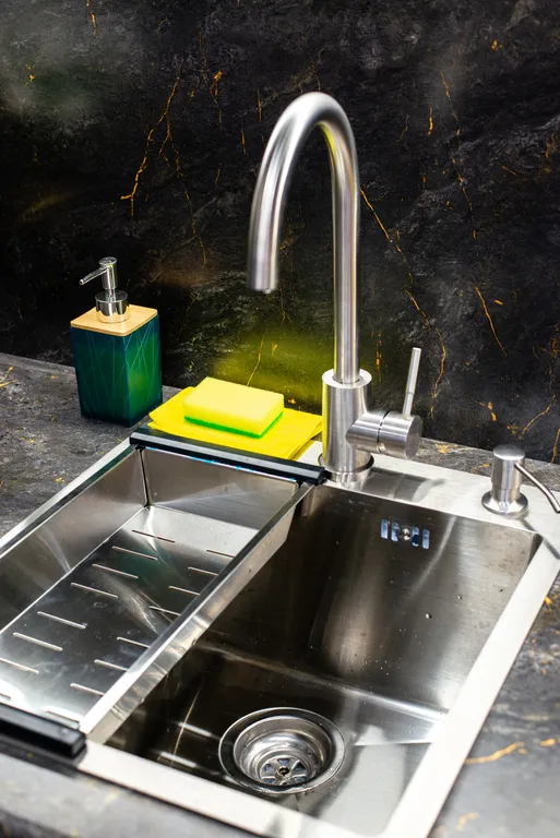 Дизайнерская студия в доме бизнес-класса